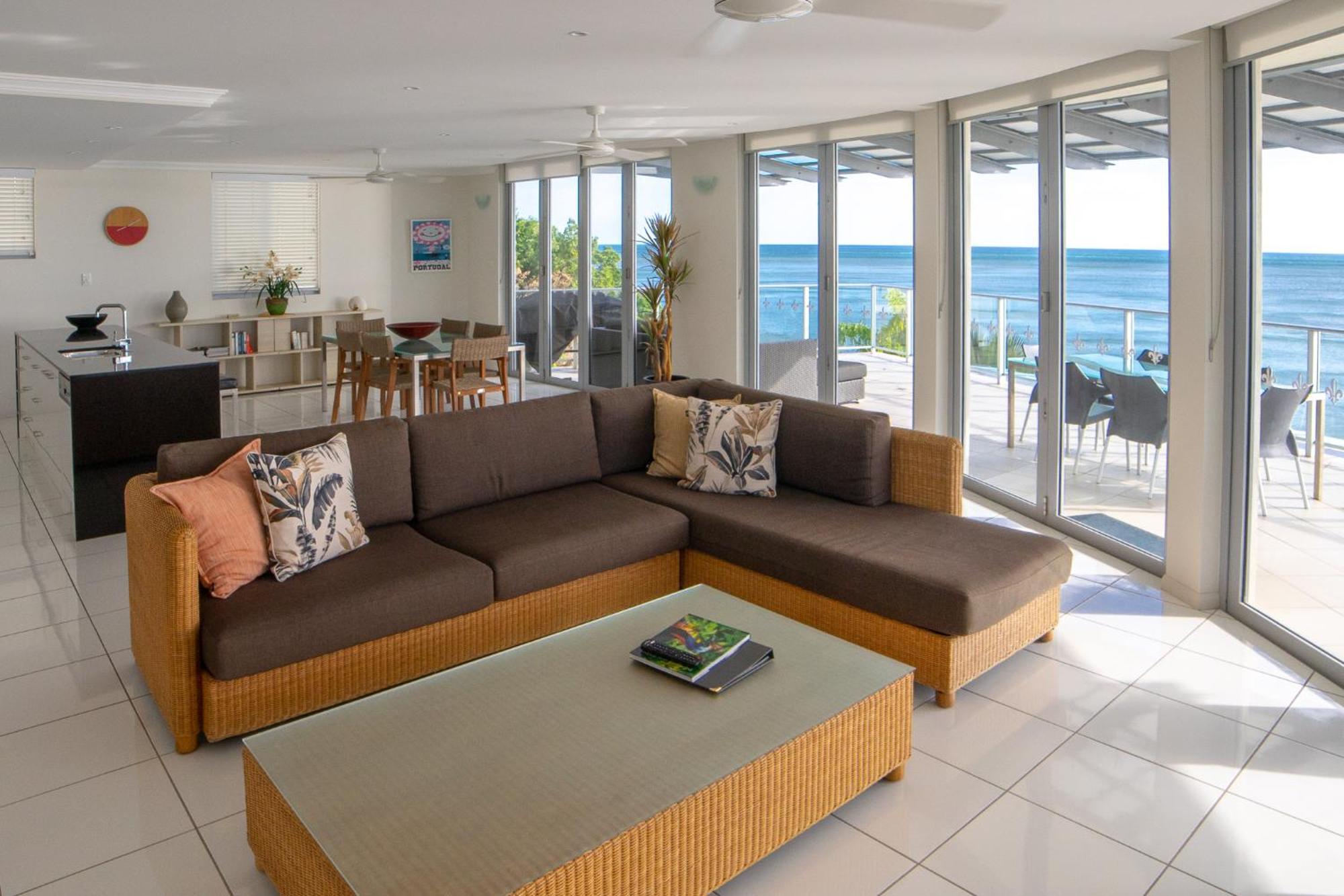 Vue Apartments Trinity Beach Exterior foto