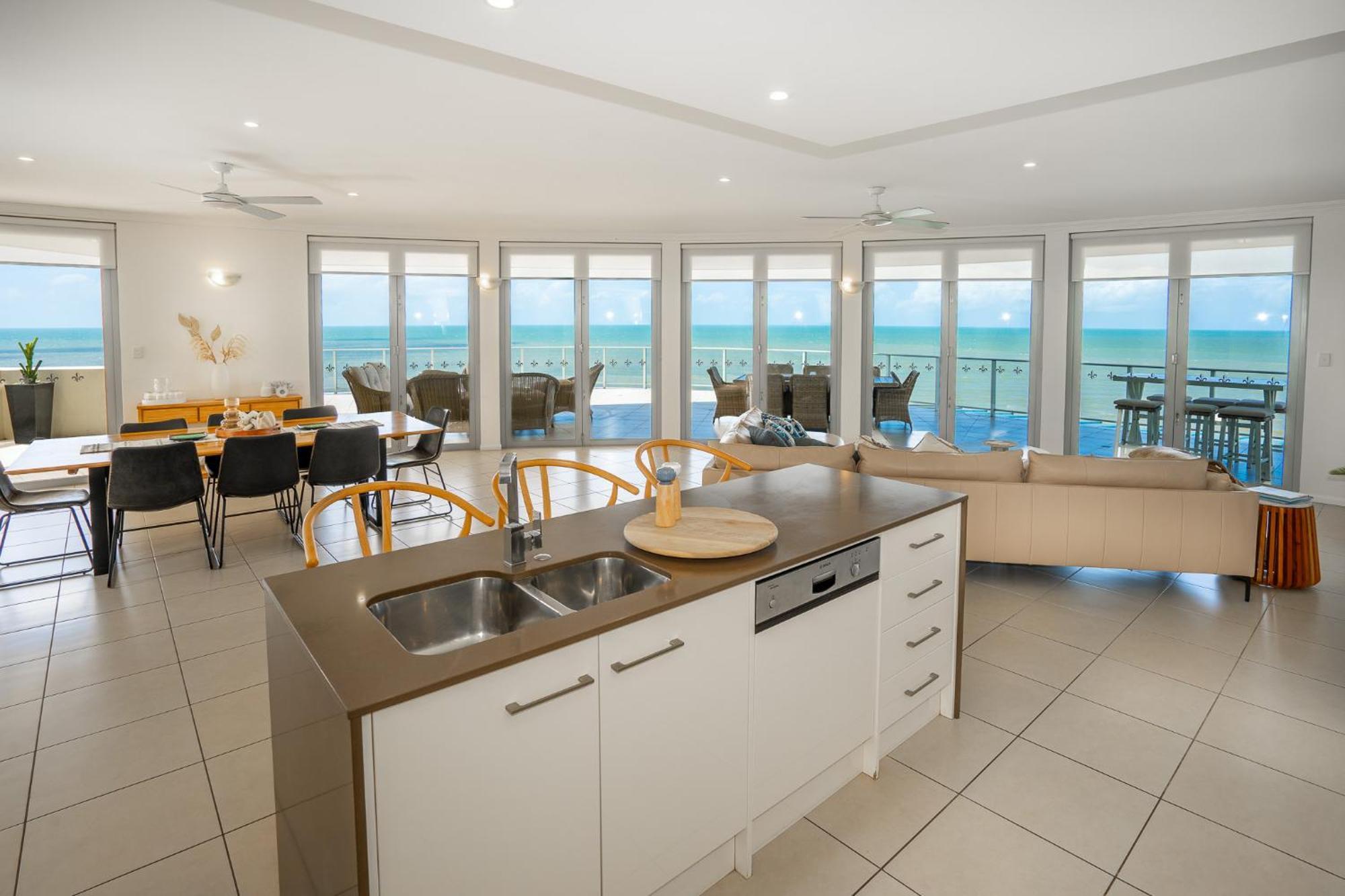 Vue Apartments Trinity Beach Exterior foto